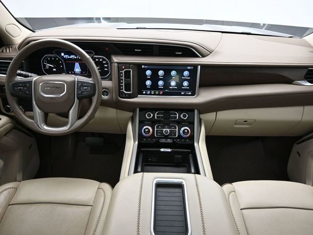 Used 2021 GMC Yukon XL Denali w/ Denali Premium Package image 26