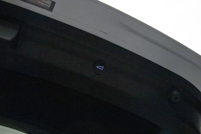 Used 2021 Tesla Model Y Long Range image 21