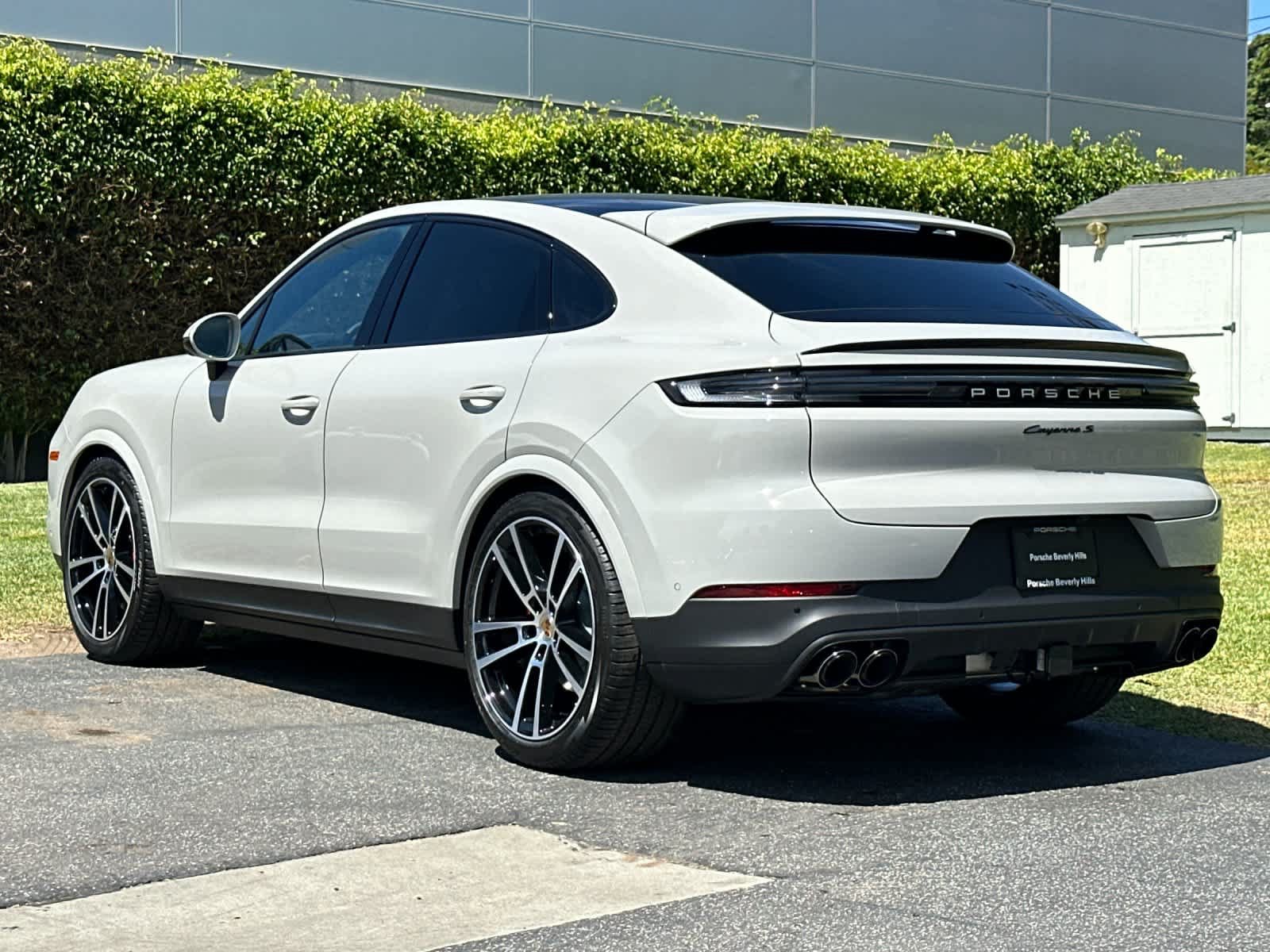 New 2026 Porsche Cayenne S AWD/4WD image 3