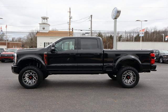 New 2026 Ford F250 Lariat w/ Black Appearance Package image 16