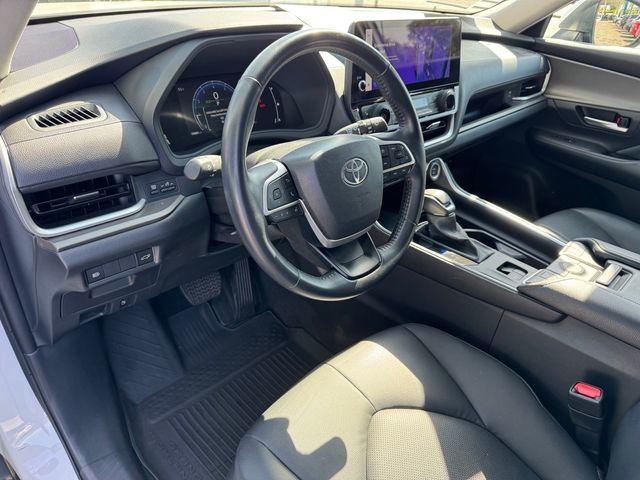 Used 2024 Toyota Grand Highlander FWD image 16