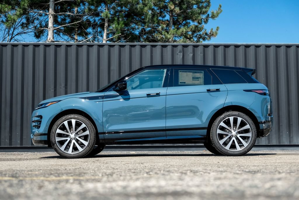 New 2026 Land Rover Range Rover Evoque Hoxton AWD/4WD image 3