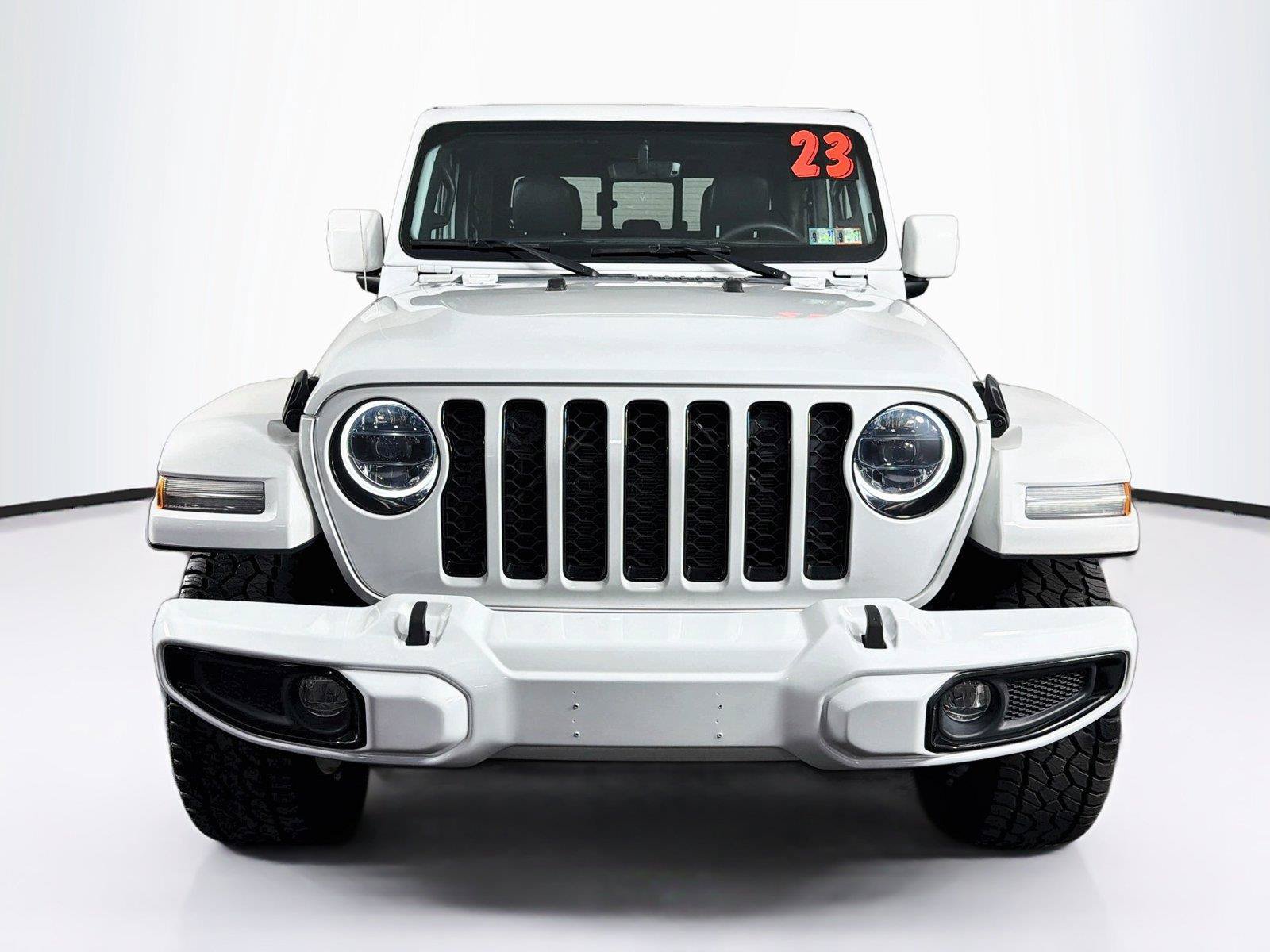 Used 2023 Jeep Gladiator Overland AWD/4WD image 6