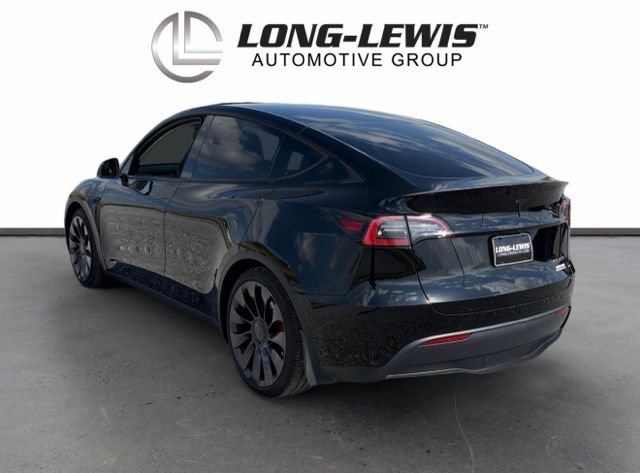 Used 2023 Tesla Model Y Performance image 3