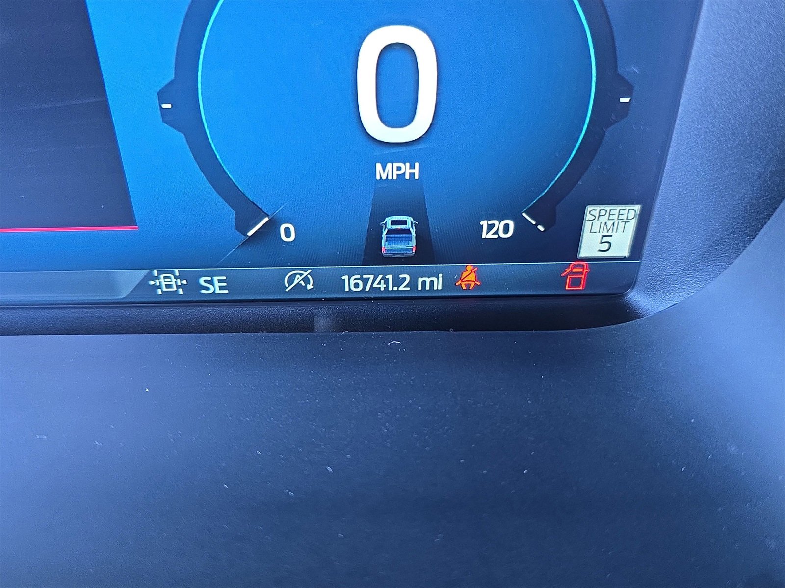 Used 2024 Ford F150 Platinum image 27