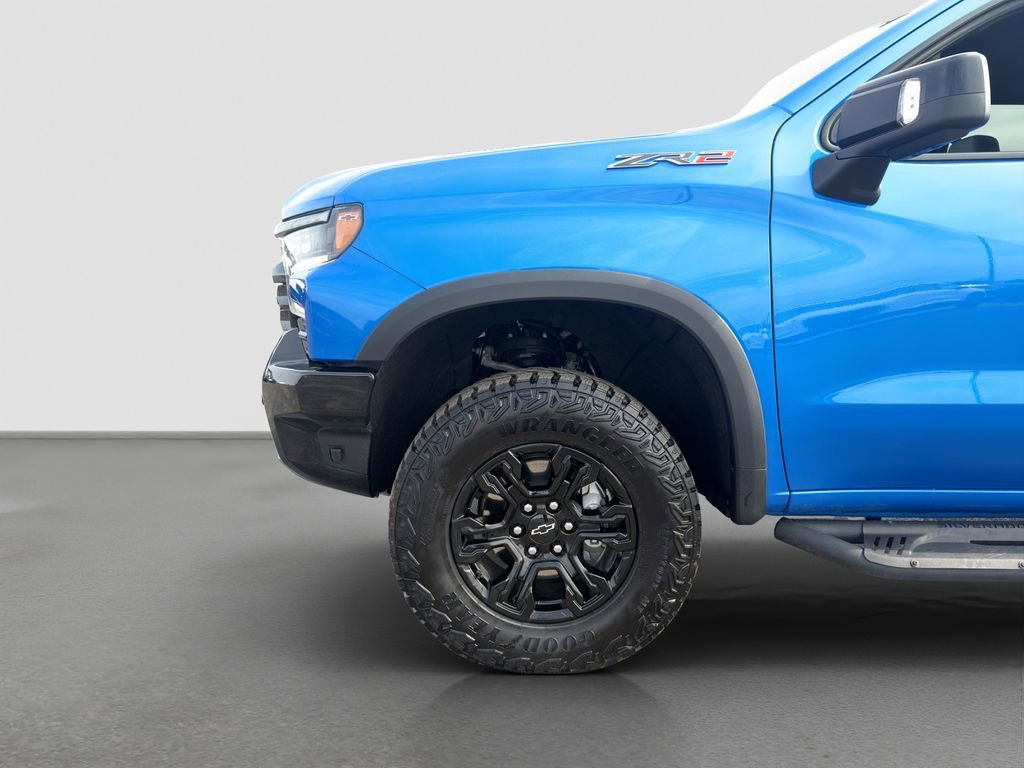 Used 2025 Chevrolet Silverado 1500 ZR2 w/ Technology Package image 22