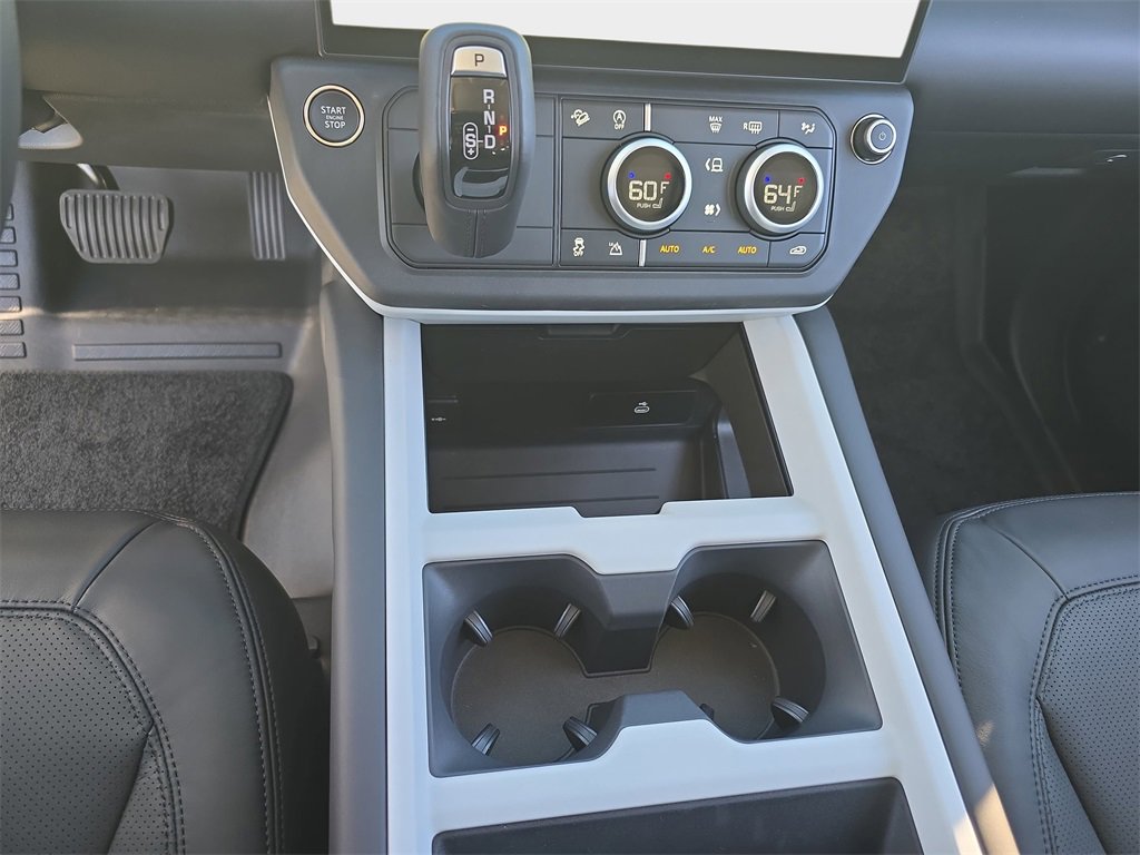 New 2026 Land Rover Defender 110 S image 25