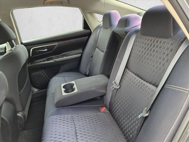 Used 2016 Nissan Altima 2.5 SV FWD image 17