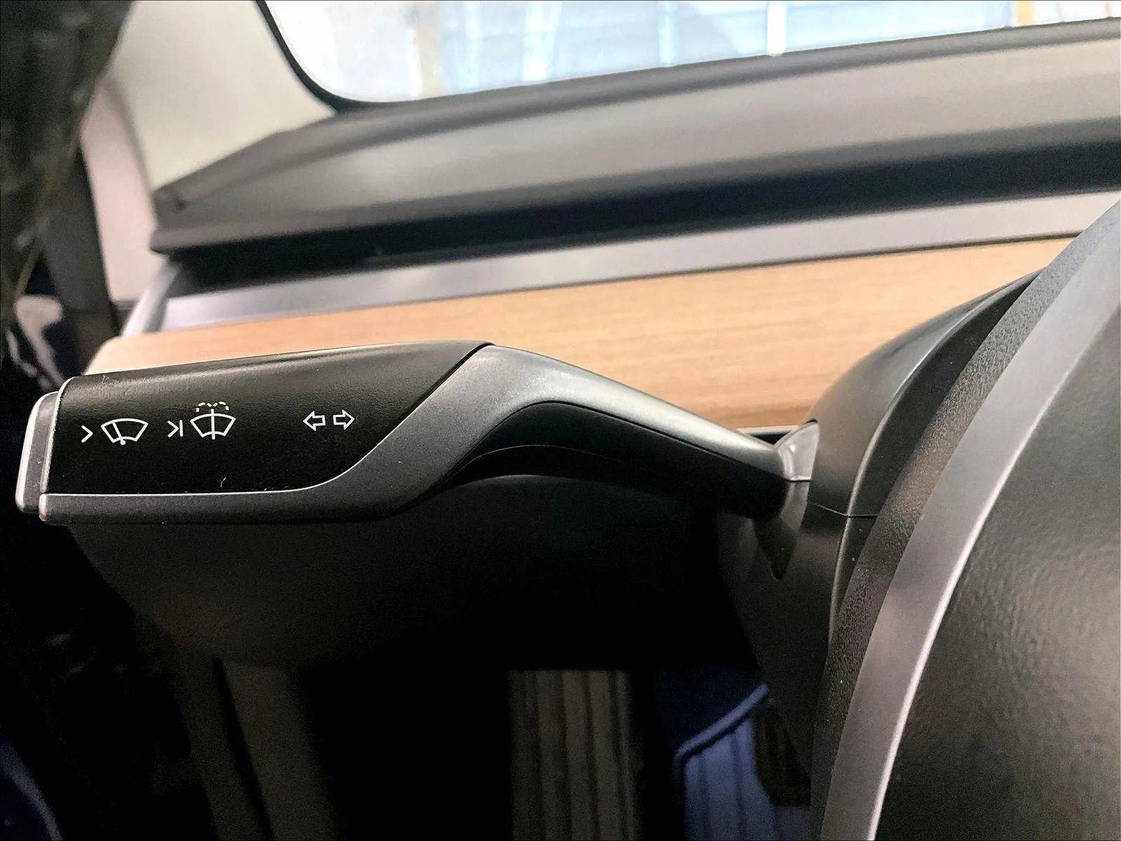 Used 2018 Tesla Model 3 Performance image 30