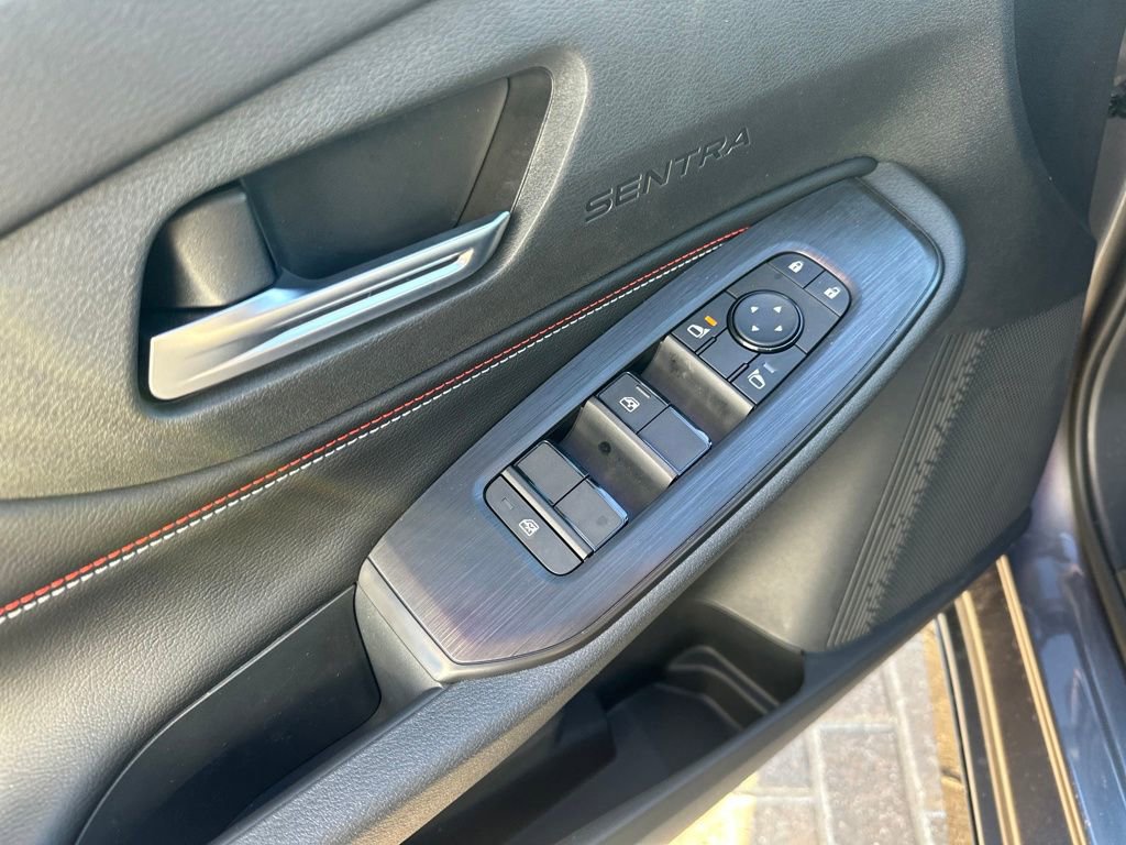 New 2026 Nissan Sentra SR w/ Floor Mat Package image 11