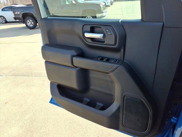 Used 2025 Chevrolet Silverado 1500 Custom w/ LPO, Dark Essentials Package image 18