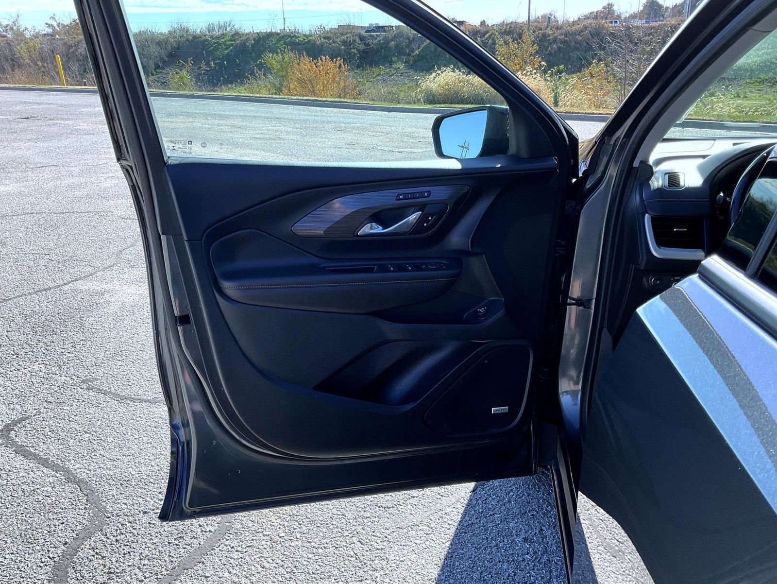 Certified 2020 GMC Terrain SLT w/ Preferred Package image 9