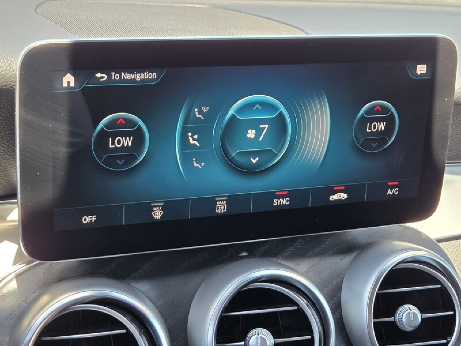 Certified 2022 Mercedes-Benz GLC 300 image 31
