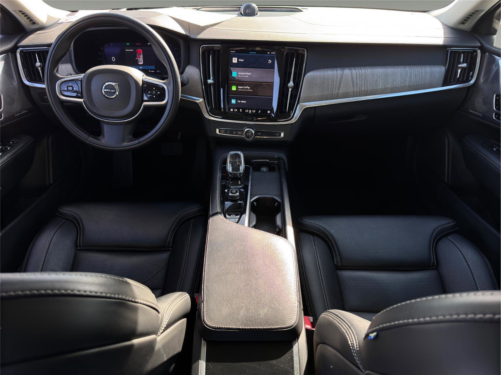 Used 2022 Volvo S90 B6 Inscription w/ Advanced Package image 20