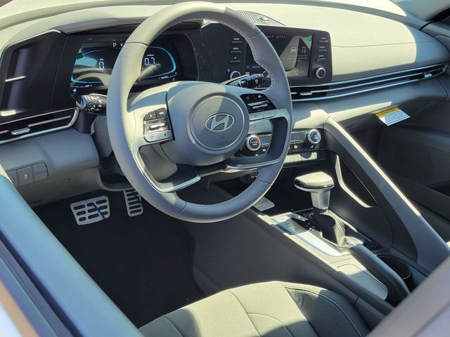 New 2026 Hyundai Elantra Sport image 3
