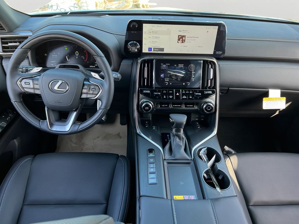New 2026 Lexus LX 600 4WD w/ Luxury Package image 11
