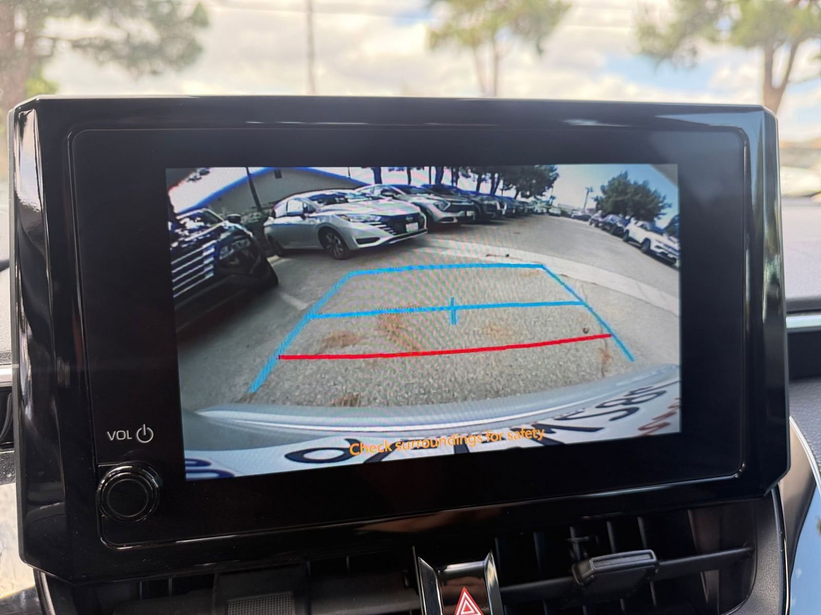 Used 2023 Toyota Corolla LE FWD image 21