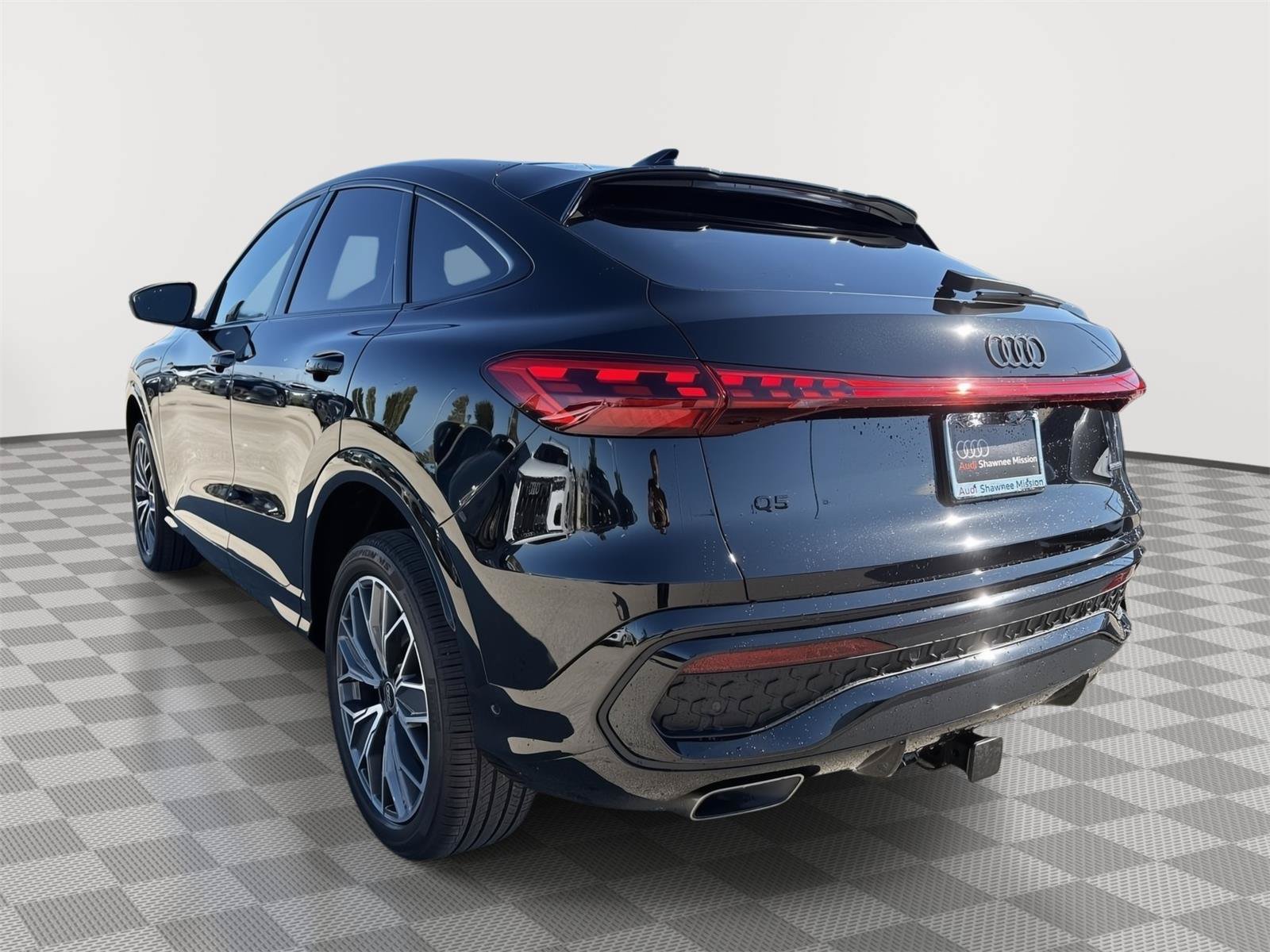New 2026 Audi Q5 Premium Plus AWD/4WD image 3