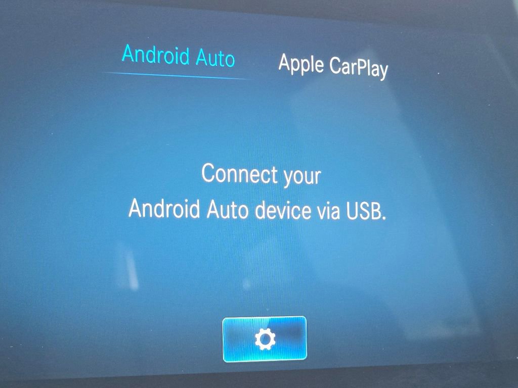 Certified 2023 Mercedes-Benz GLE 350 4MATIC w/ Premium Package image 5