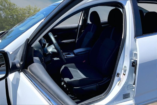 Certified 2023 Nissan Sentra SV w/ All-Weather Package FWD image 20