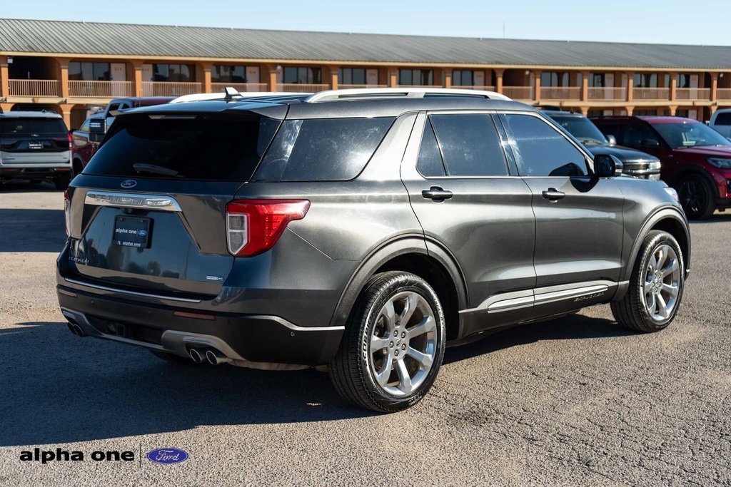 Used 2020 Ford Explorer Platinum w/ Premium Technology Package image 6