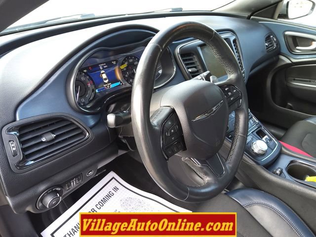 Used 2015 Chrysler 200 S w/ Navigation & Sound Group I image 20