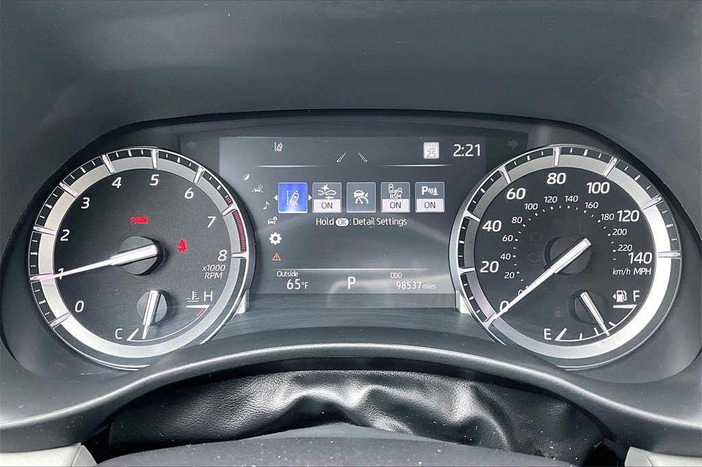 Used 2021 Toyota Highlander Platinum image 20