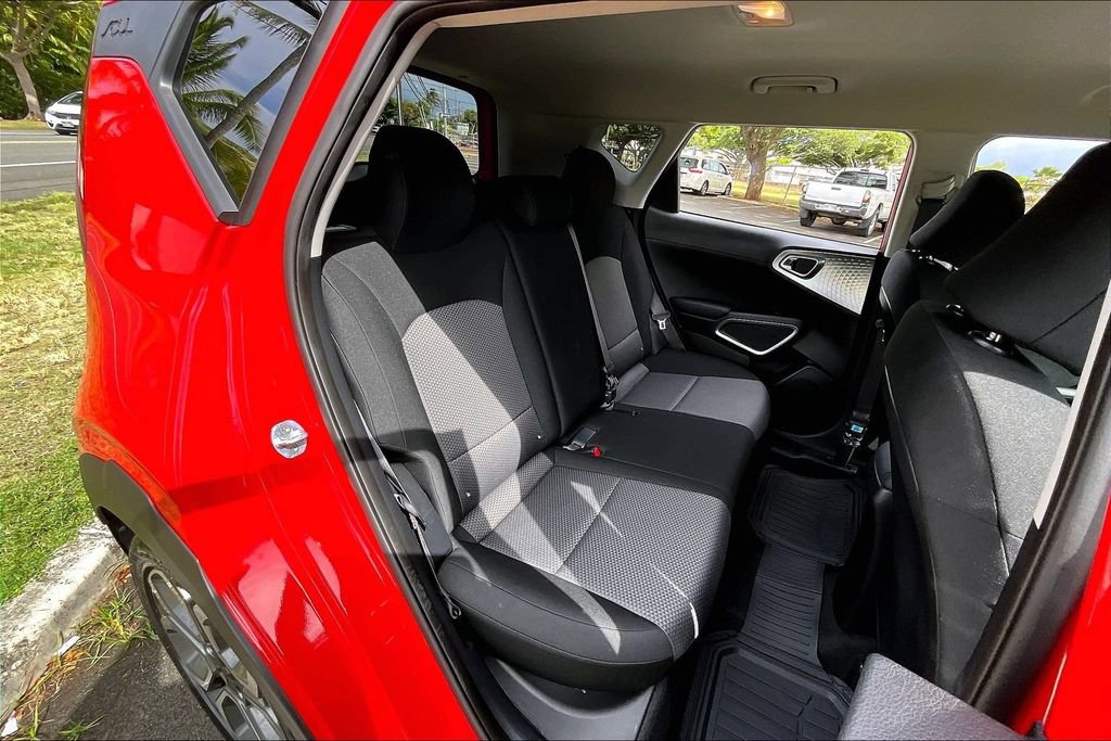 Used 2020 Kia Soul X-Line FWD image 29