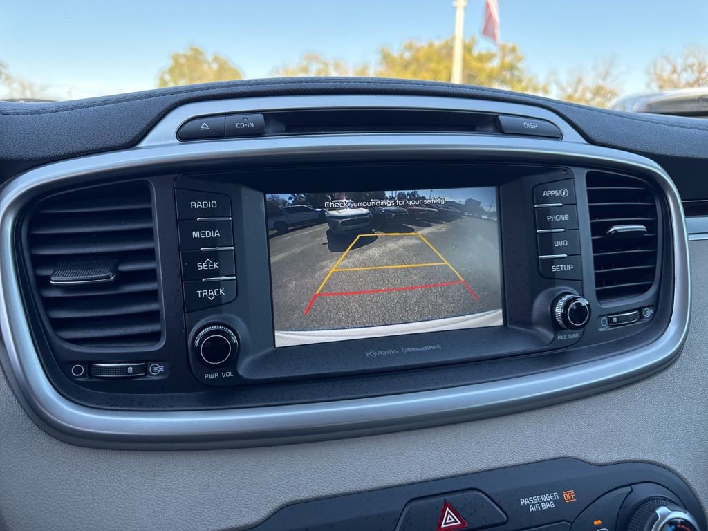 Used 2018 Kia Sorento LX image 18