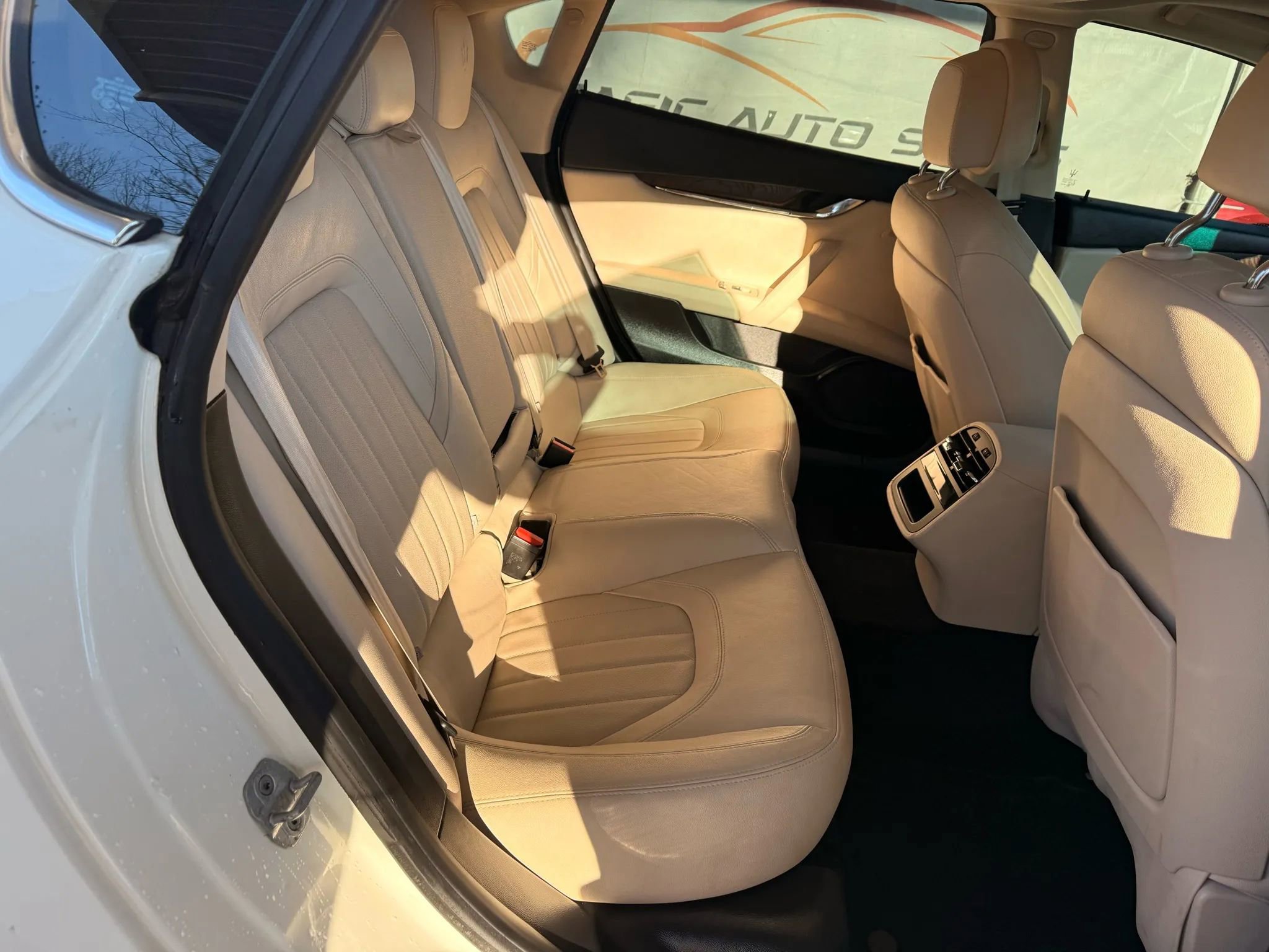 Used 2015 Maserati Quattroporte S Q4 image 22