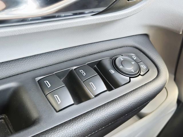 Certified 2022 GMC Terrain SLE FWD image 30