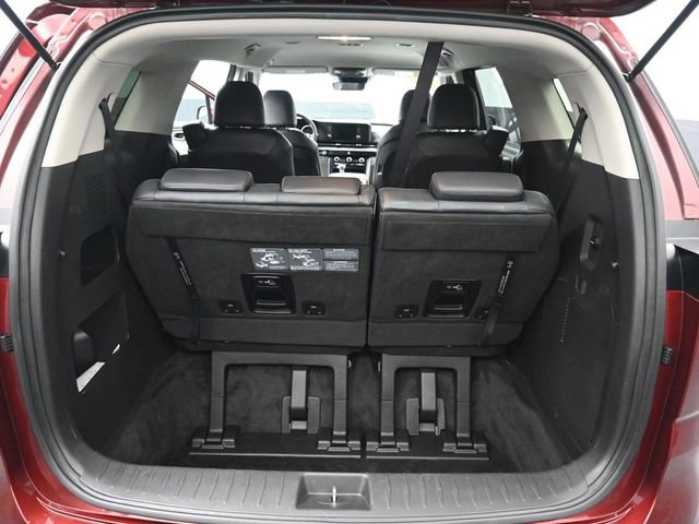 Used 2023 Kia Carnival LX image 31