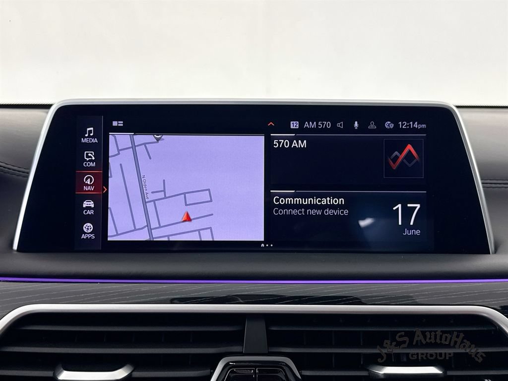 Used 2022 BMW 750i xDrive w/ Executive Package AWD/4WD image 18