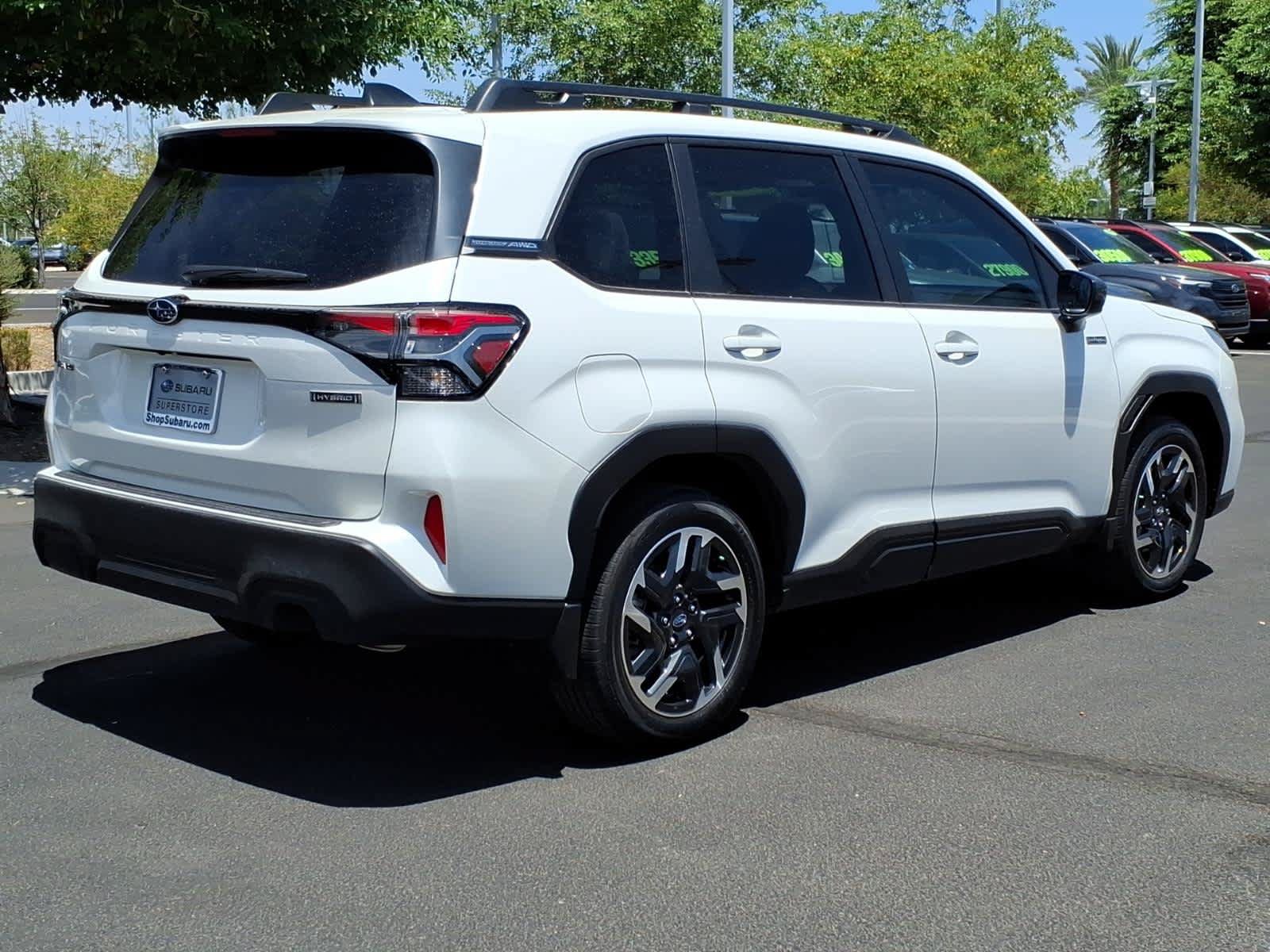 Used 2025 Subaru Forester Premium AWD/4WD image 7