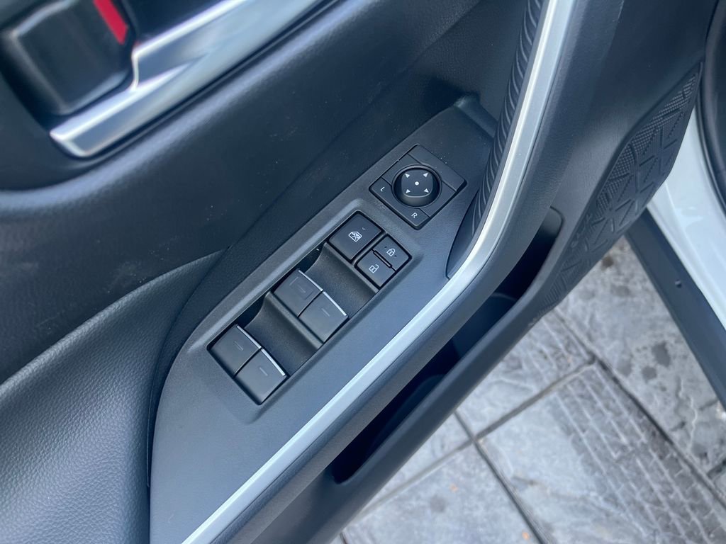 New 2025 Toyota RAV4 XLE image 12