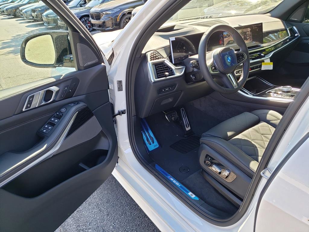 New 2026 BMW X5 M60i w/ Executive Package image 6
