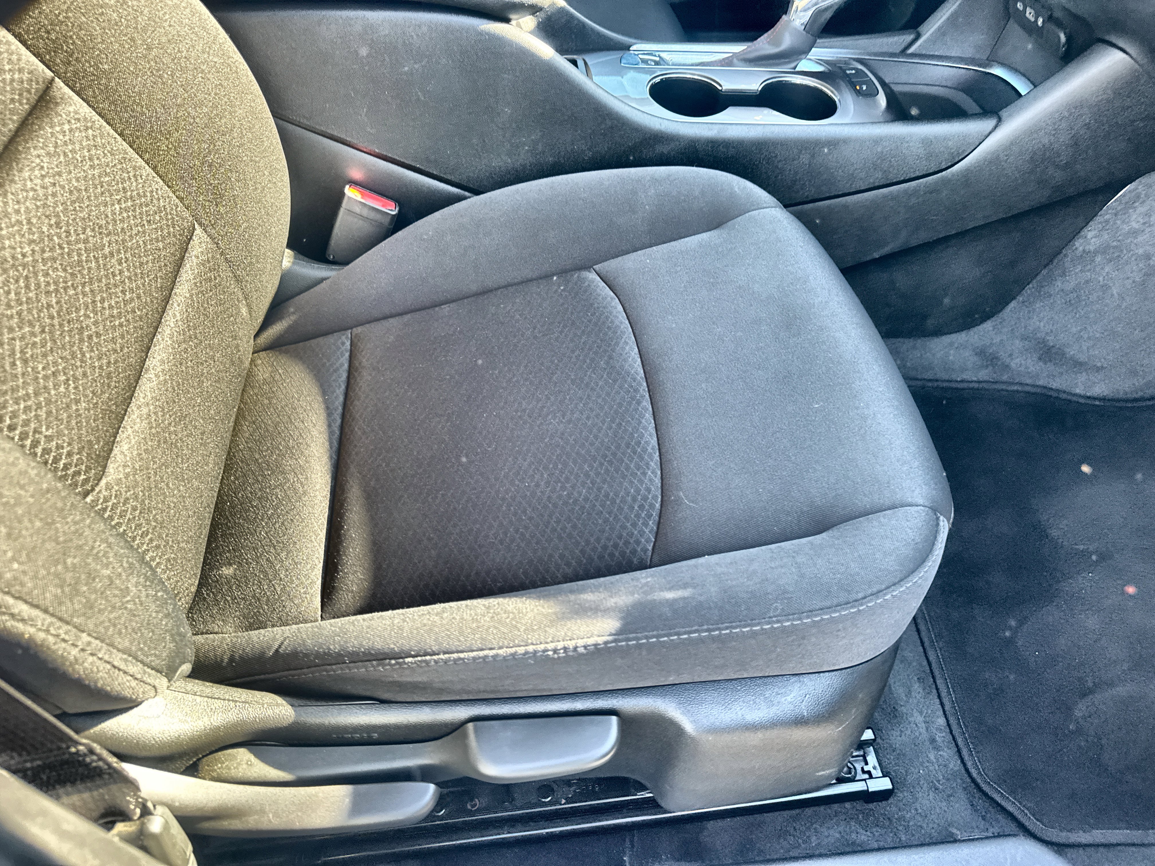 Used 2022 Chevrolet Malibu RS image 27