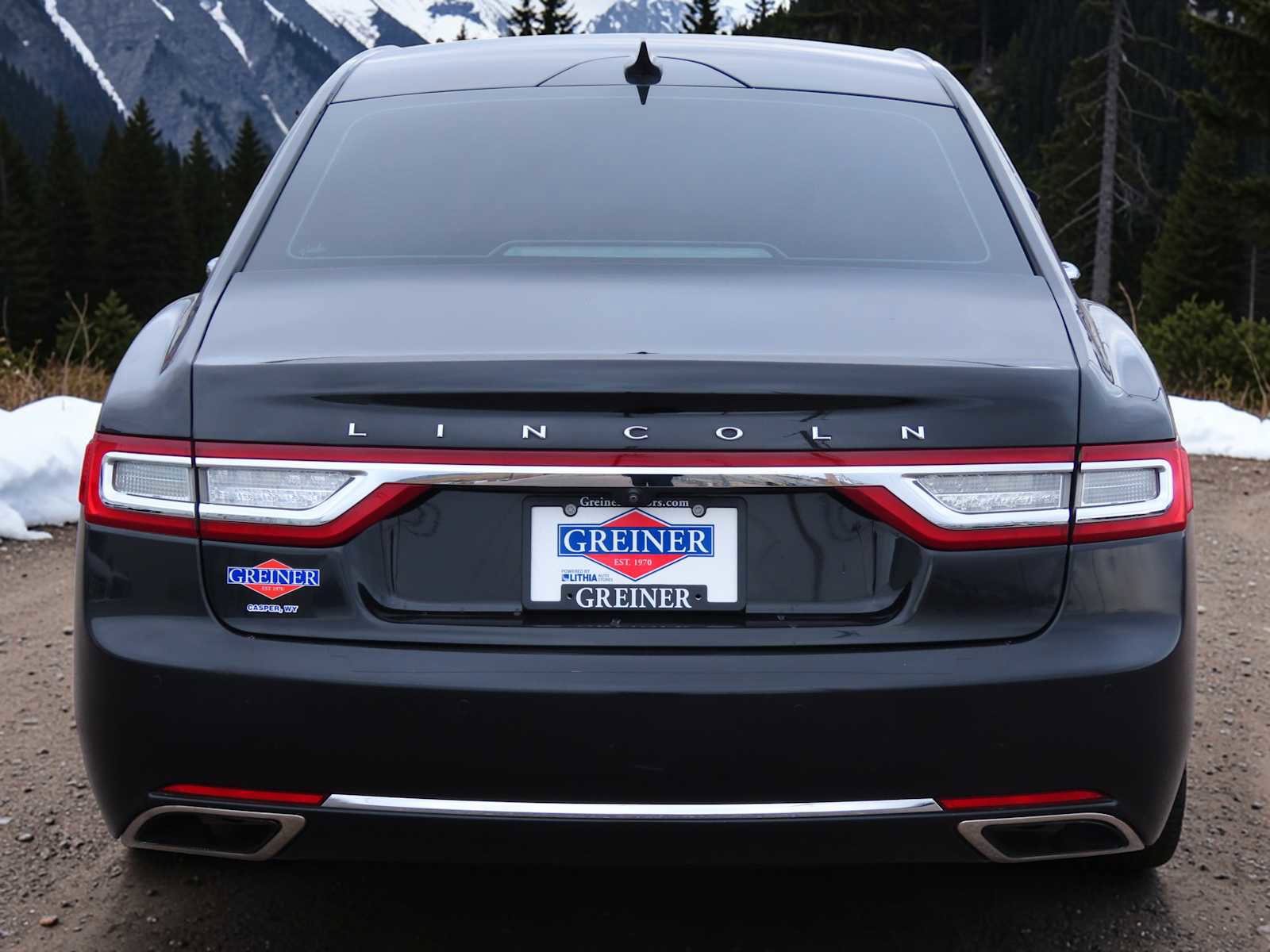 Used 2019 Lincoln Continental Select image 5