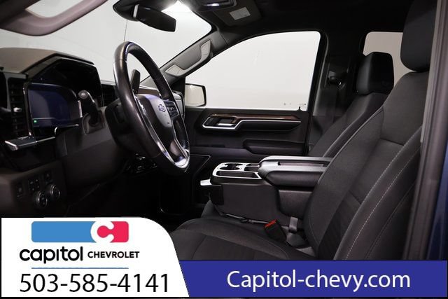 Used 2022 Chevrolet Silverado 1500 RST AWD/4WD image 13