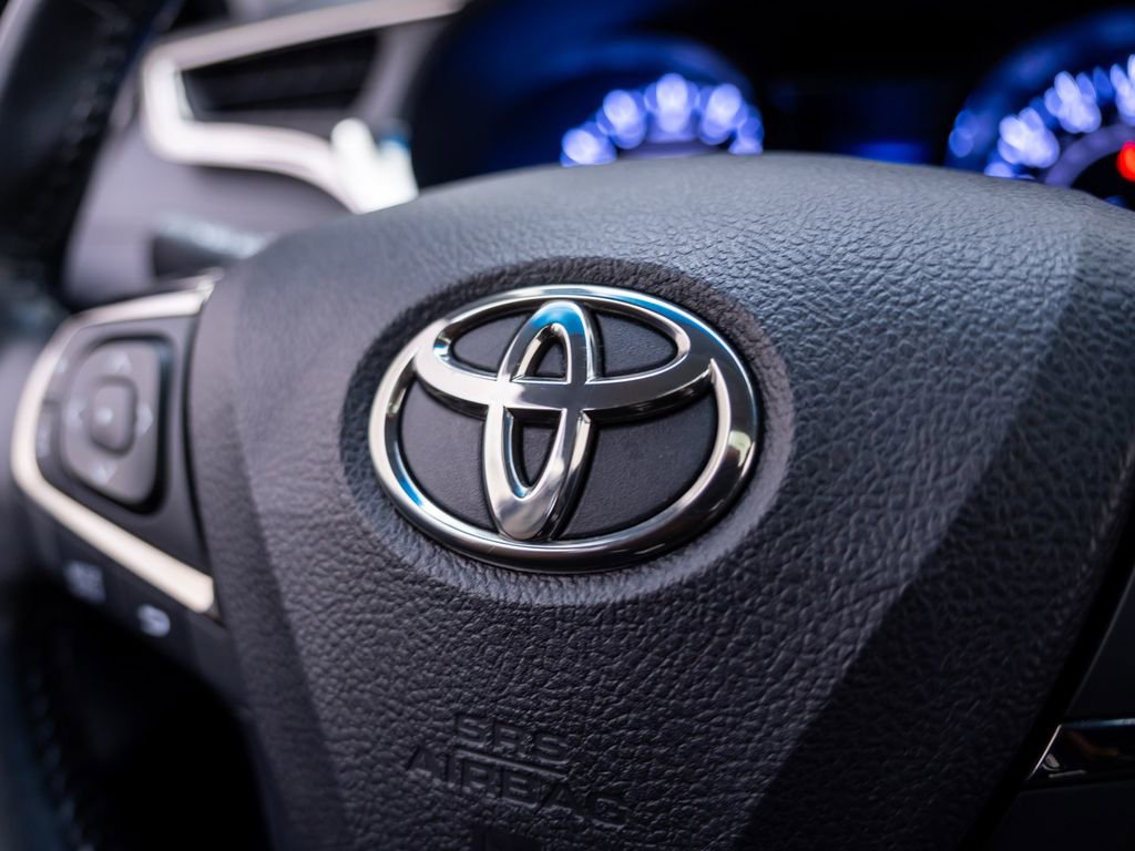 Used 2014 Toyota Avalon XLE Premium FWD image 18