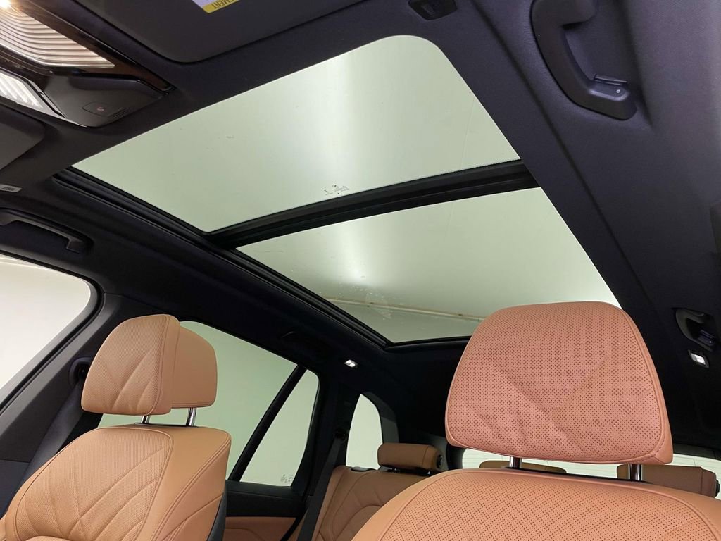 New 2026 BMW X5 xDrive50e AWD/4WD image 15
