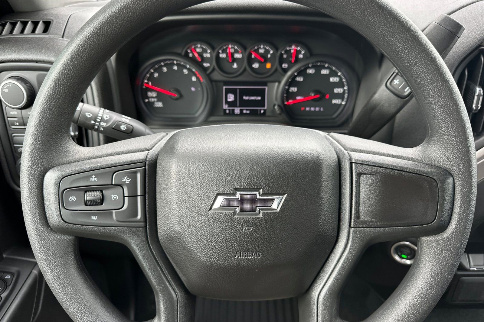 New 2026 Chevrolet Silverado 1500 Custom Trail Boss w/ Dark Appearance Package AWD/4WD image 22