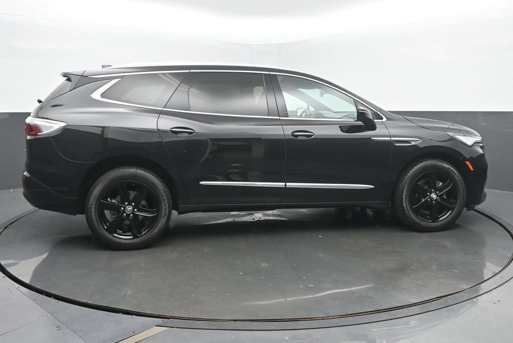 Used 2023 Buick Enclave Essence w/ Experience Buick Package AWD/4WD image 6