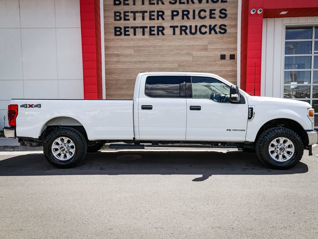 Used 2022 Ford F350 XLT AWD/4WD image 2