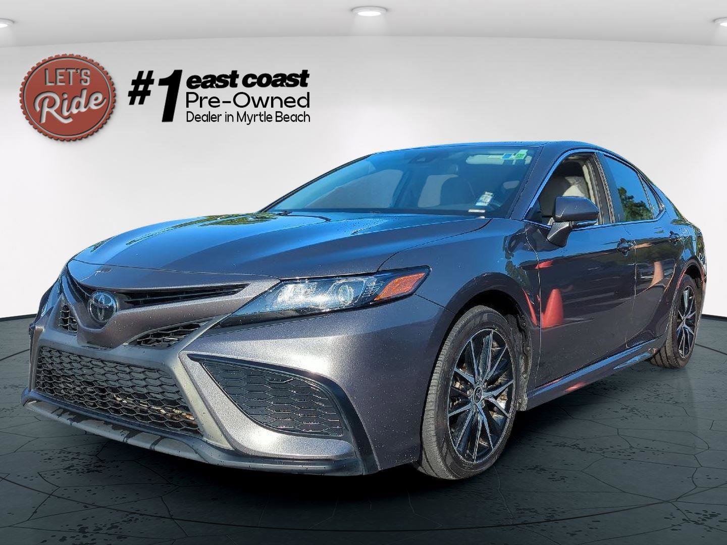 Used 2023 Toyota Camry SE