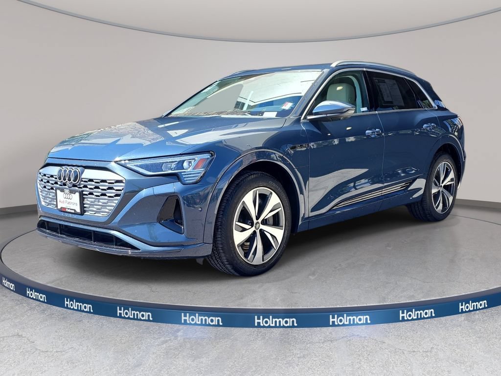 Certified 2024 Audi Q8 e-tron Premium Plus w/ Premium Plus Package AWD/4WD video 1