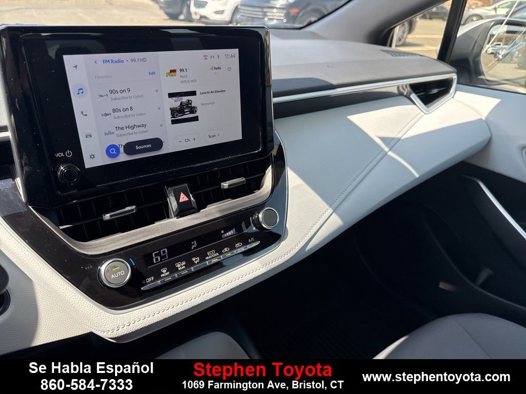 Used 2024 Toyota Corolla SE image 21