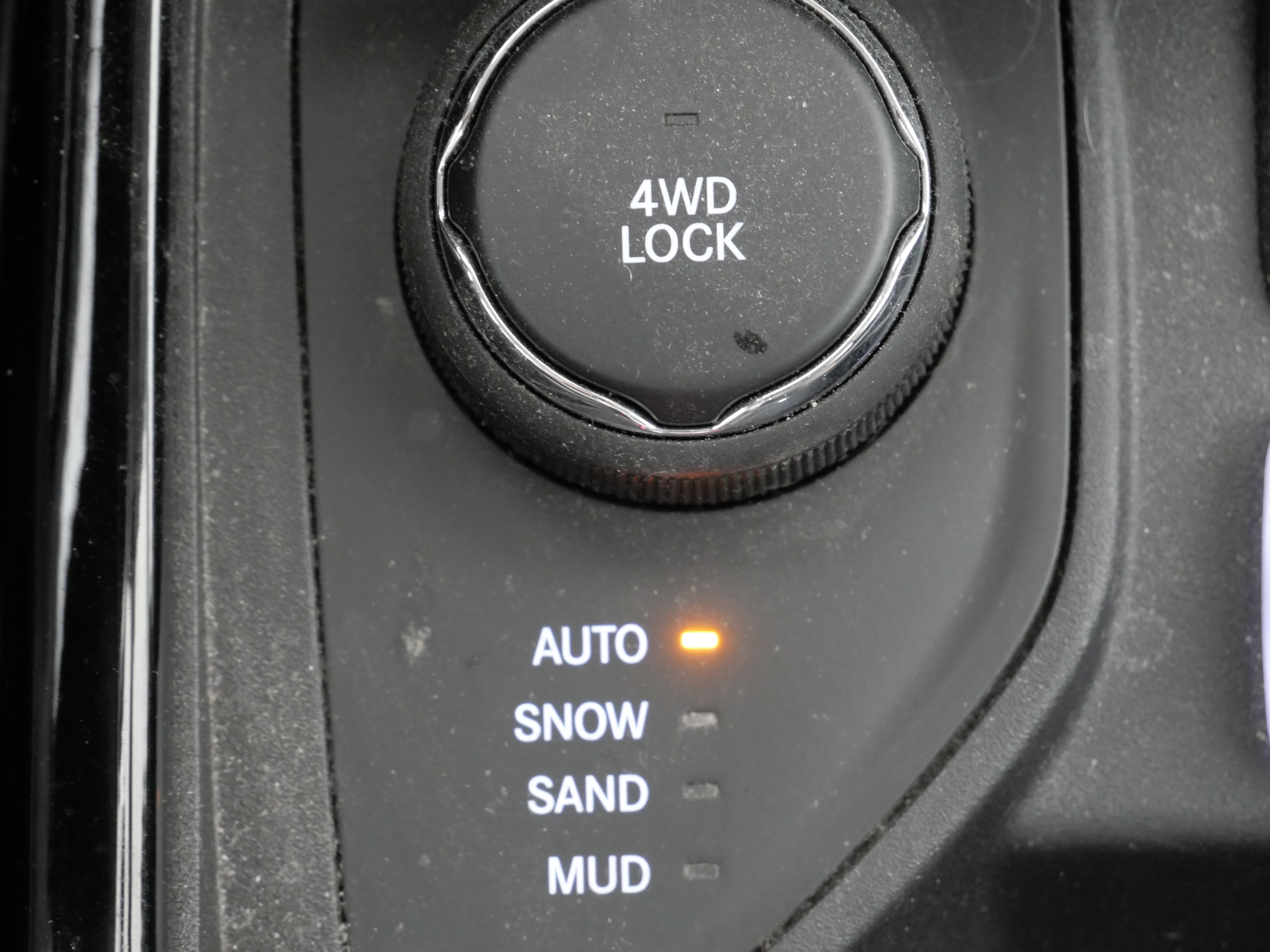 Used 2021 Jeep Compass Limited AWD/4WD image 21