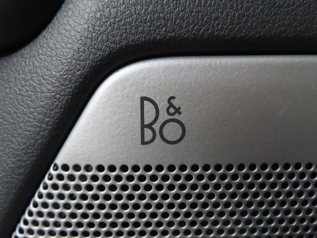 Used 2025 Ford F150 Lariat w/ Equipment Group 501A Mid image 69