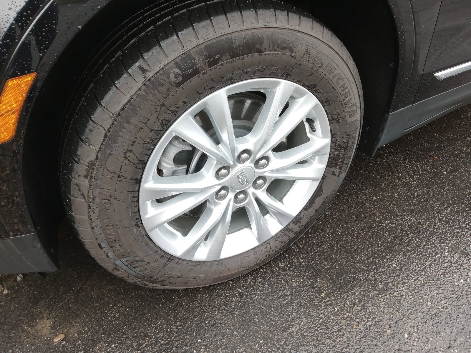 Certified 2023 Cadillac XT5 Luxury AWD/4WD image 7